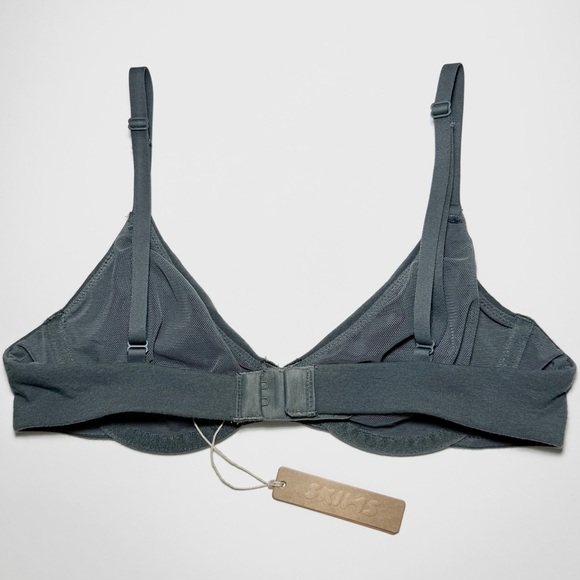 SKIMS Cotton Jersey Underwire Bra in Deep Sea - Picture 4 of 7